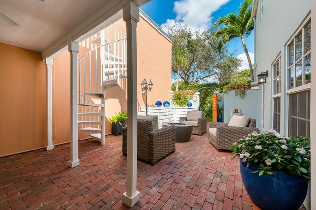 5895 Bartram Street, Boca Raton, FL 33433