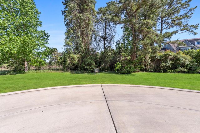 262 S Fazio Way, The Woodlands, TX 77389