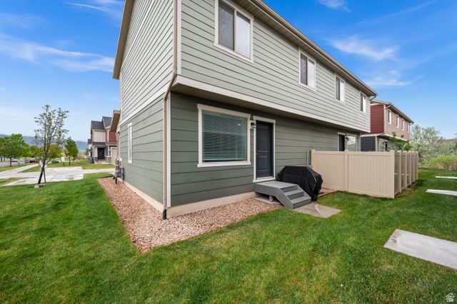 217 E HUMMINGBIRD CT, Saratoga Springs, UT 84045