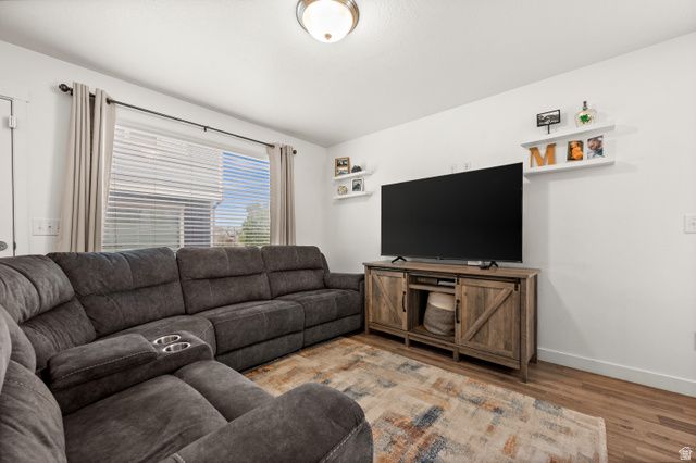 217 E HUMMINGBIRD CT, Saratoga Springs, UT 84045