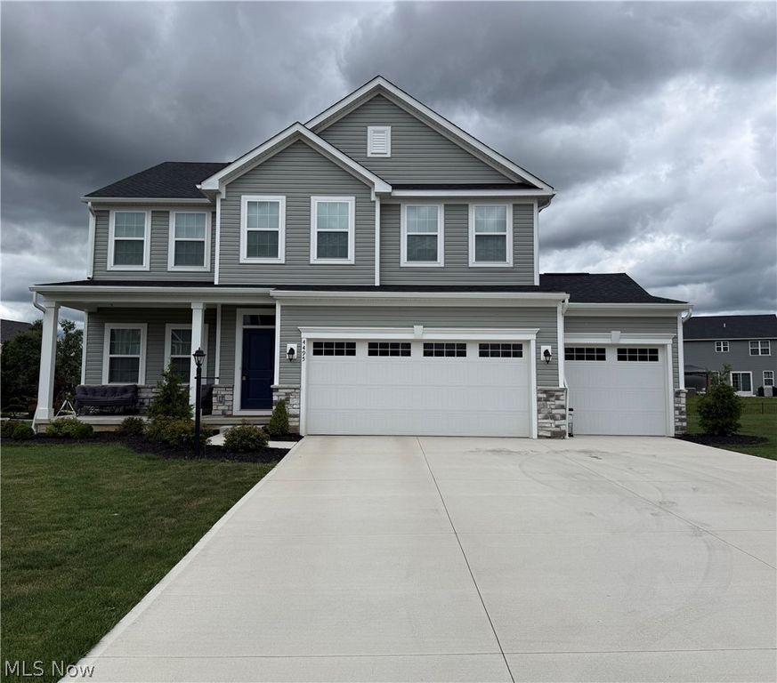 4495 Brownstone Lane, Medina, OH 44256