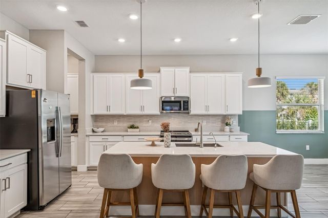 7704 S OBRIEN STREET, Tampa, FL 33616