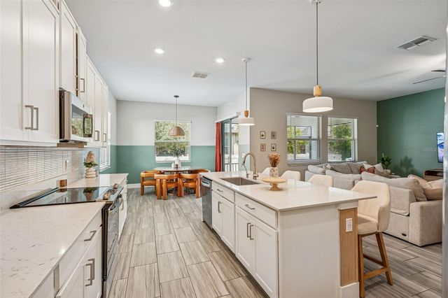 7704 S OBRIEN STREET, Tampa, FL 33616