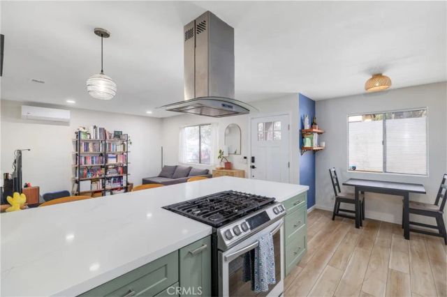 289 Lustrosos Street, Oceanside, CA 92057