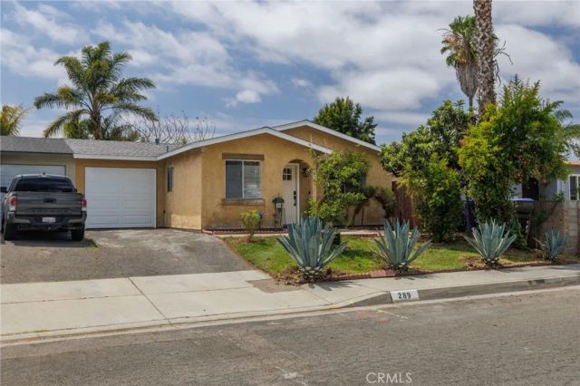 289 Lustrosos Street, Oceanside, CA 92057