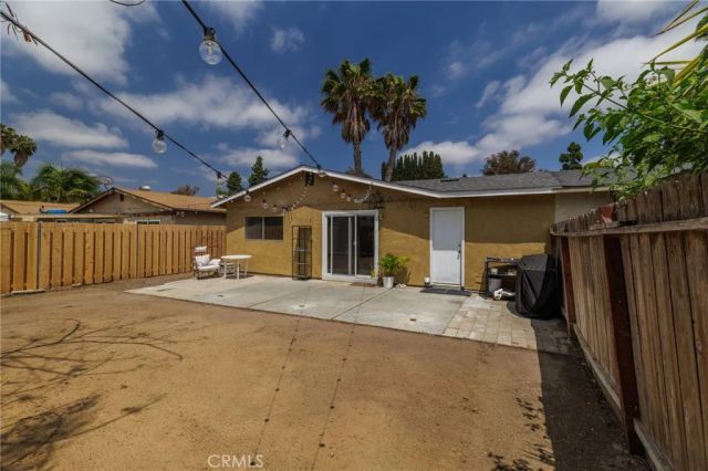 289 Lustrosos Street, Oceanside, CA 92057