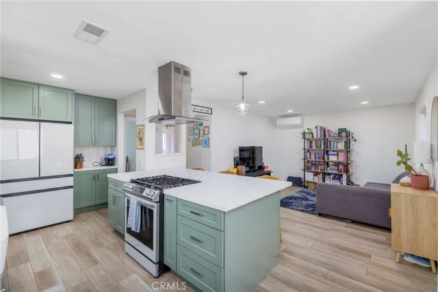 289 Lustrosos Street, Oceanside, CA 92057