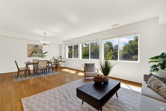 2627 Feldspar Ct, Vallejo, CA 94591