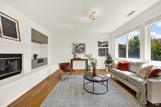 2627 Feldspar Ct, Vallejo, CA 94591