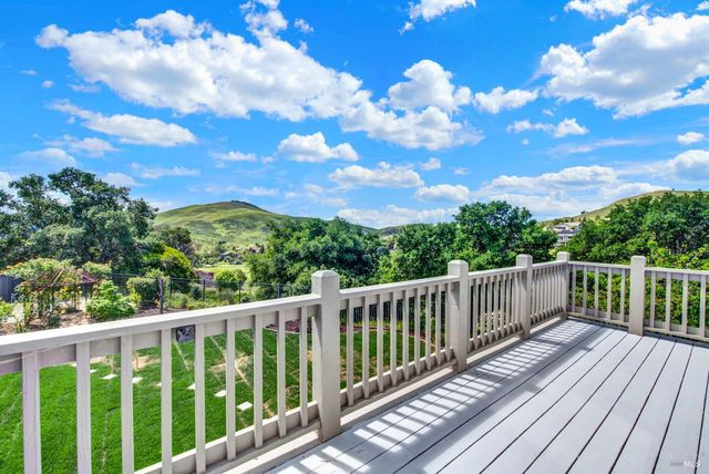 2627 Feldspar Ct, Vallejo, CA 94591