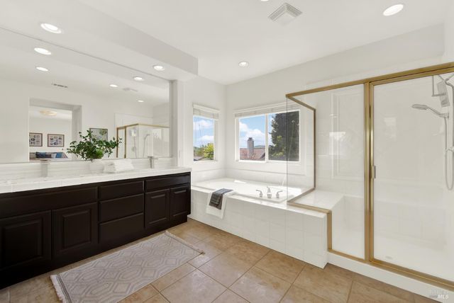 2627 Feldspar Ct, Vallejo, CA 94591