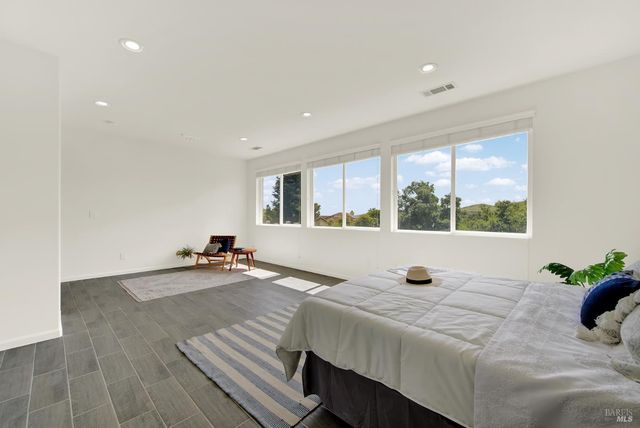 2627 Feldspar Ct, Vallejo, CA 94591