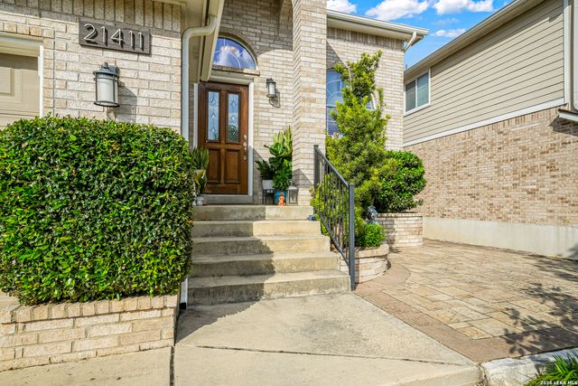 21411 La Pena Dr, San Antonio, TX 78258