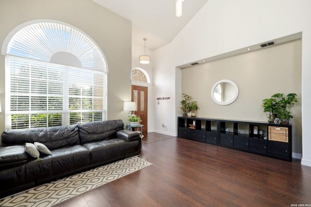 21411 La Pena Dr, San Antonio, TX 78258