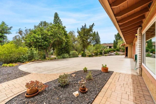26337 Sky Drive, Escondido, CA 92026