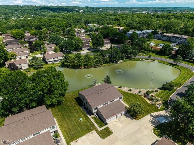 11856 Harbour Light Drive, North Royalton, OH 44133