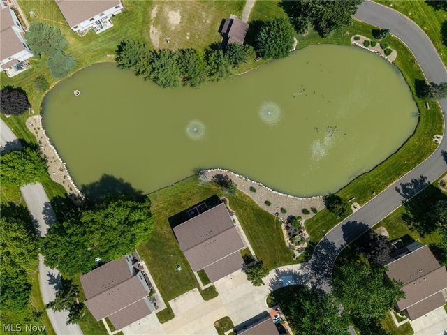 11856 Harbour Light Drive, North Royalton, OH 44133