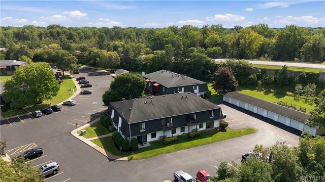 37 B Foxberry Drive, Amherst, NY 14068