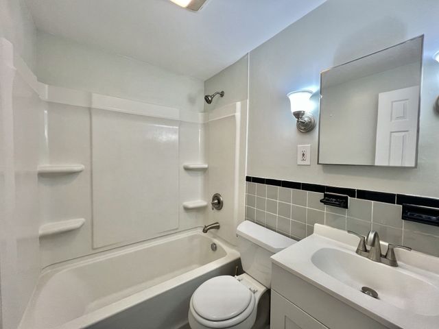 34 Charles Road 34, Winchester, MA 01890