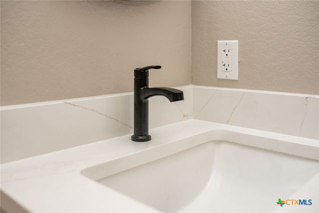 74 Whooping Crane Street, Port O Connor, TX 77982