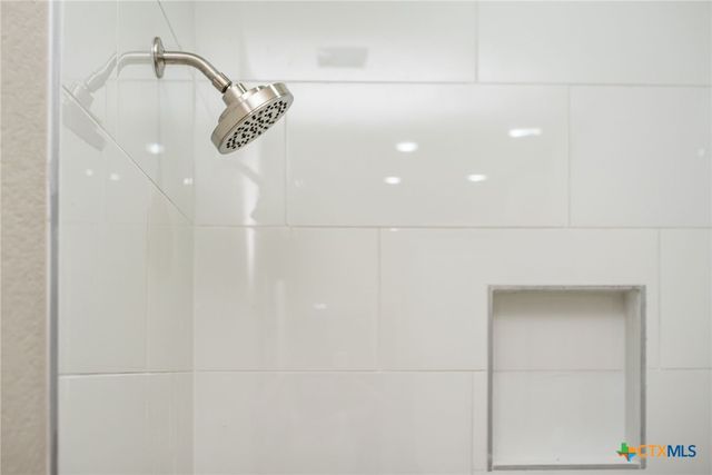 74 Whooping Crane Street, Port O Connor, TX 77982