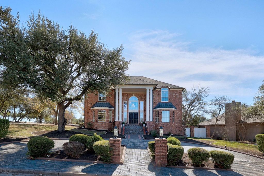 6501 Staghorn CV, Austin, TX 78759