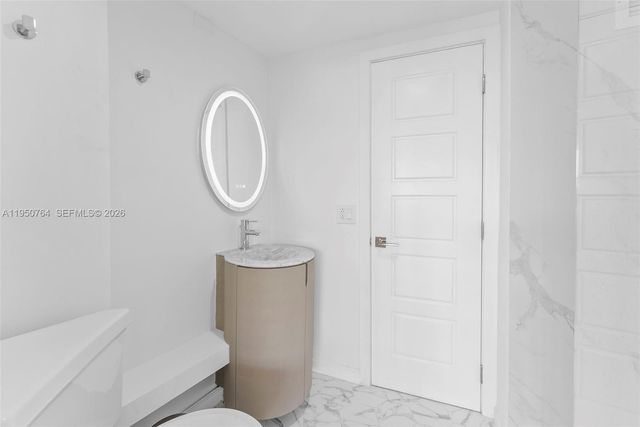 3250 NE 28th St 403, Fort Lauderdale, FL 33308