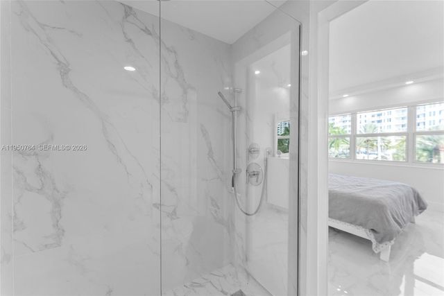 3250 NE 28th St 403, Fort Lauderdale, FL 33308