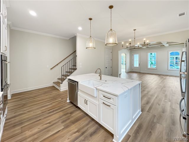 1615 Stillwater, Tuscaloosa, AL 35406
