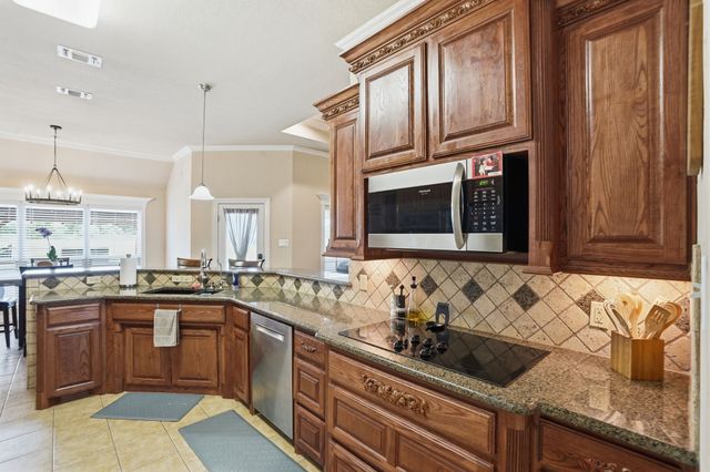 13313 Willow Creek Drive, Haslet, TX 76052