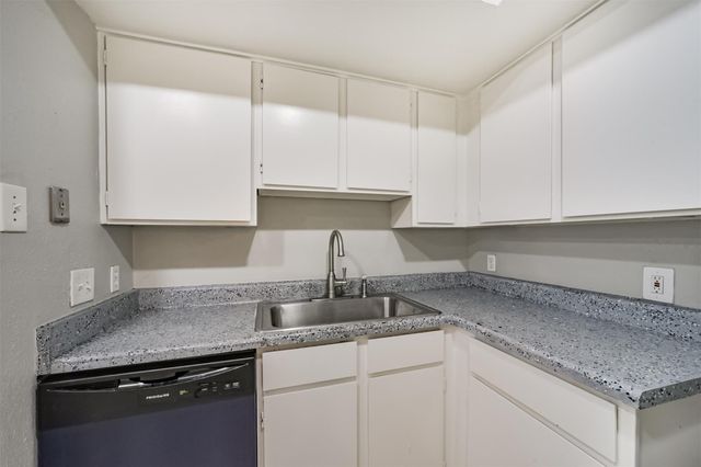 10811 Richmond Avenue 65, Houston, TX 77042