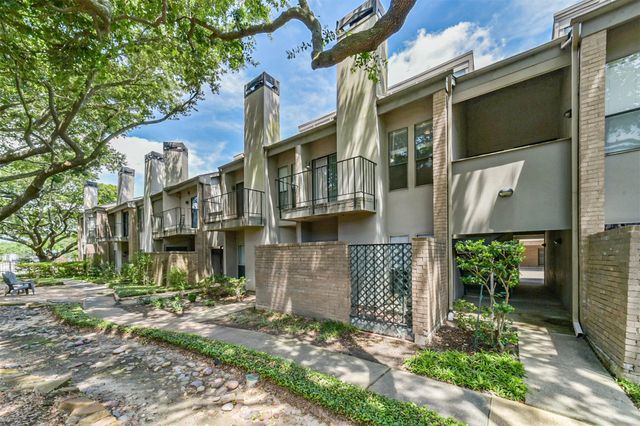 10811 Richmond Avenue 65, Houston, TX 77042