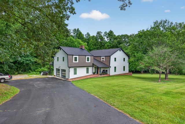 1180 Mount Vernon Rd, Cookeville, TN 38501