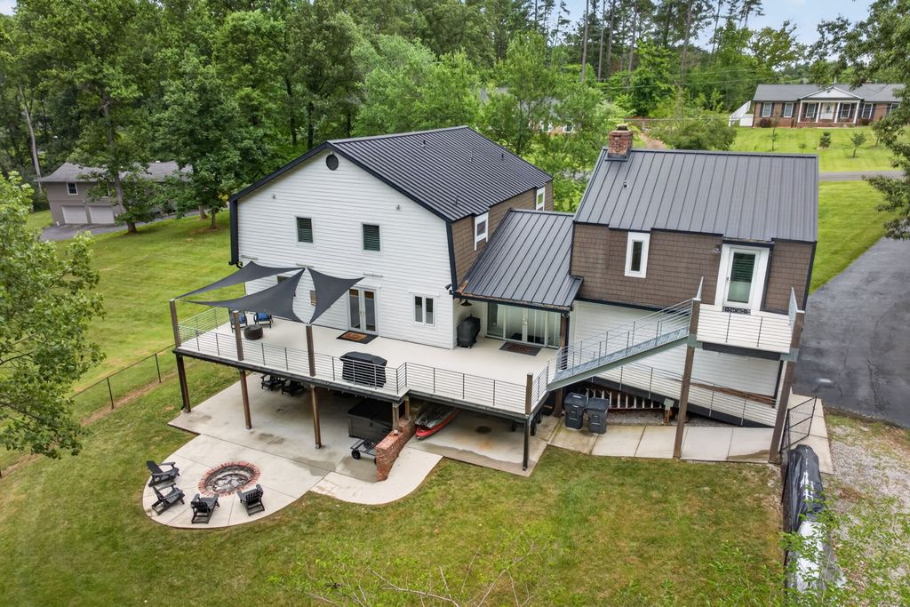 1180 Mount Vernon Rd, Cookeville, TN 38501