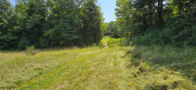 7021 Taylor Creek Loop, Nunnelly, TN 37137
