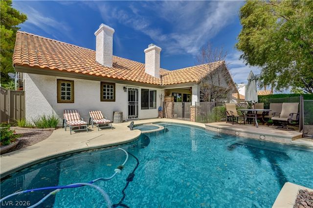 9505 Treasure Beach Court, Las Vegas, NV 89117