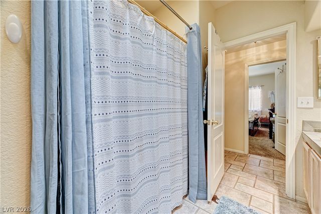 9505 Treasure Beach Court, Las Vegas, NV 89117