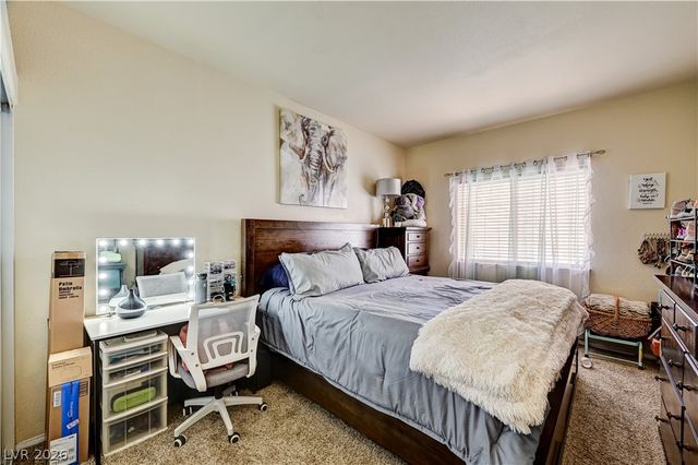 9505 Treasure Beach Court, Las Vegas, NV 89117