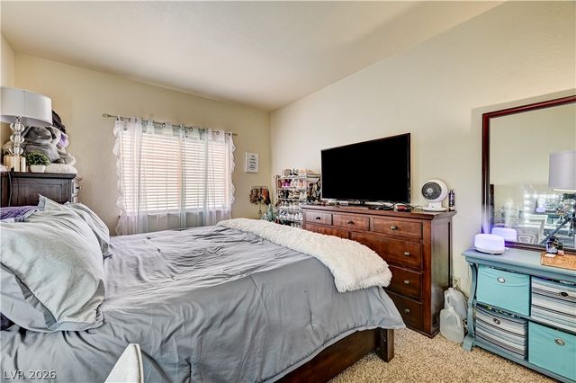 9505 Treasure Beach Court, Las Vegas, NV 89117