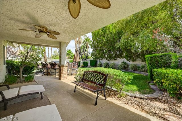 9505 Treasure Beach Court, Las Vegas, NV 89117