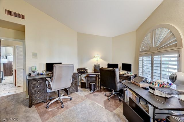9505 Treasure Beach Court, Las Vegas, NV 89117
