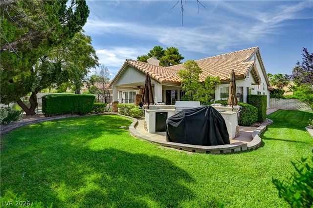 9505 Treasure Beach Court, Las Vegas, NV 89117
