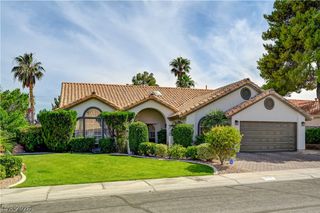 9505 Treasure Beach Court, Las Vegas, NV 89117