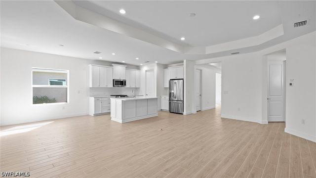 2968 Heritage Pines DR, Fort Myers, FL 33905
