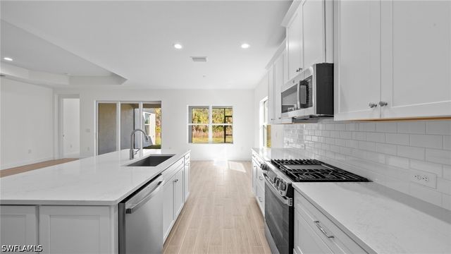 2968 Heritage Pines DR, Fort Myers, FL 33905