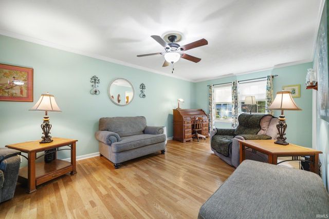 1542 Springbrook Drive, Elkhart, IN 46514