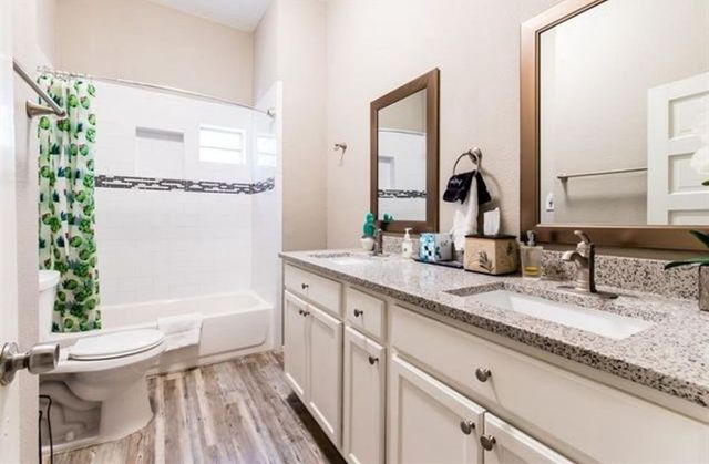 237-239 W Brooklyn Avenue, Dallas, TX 75208