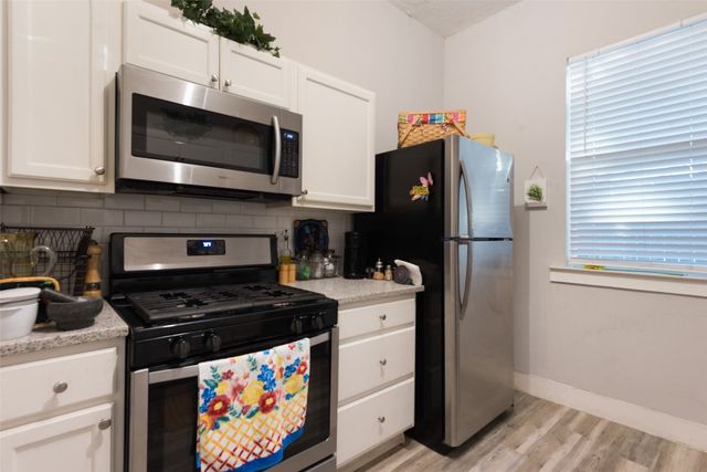 237-239 W Brooklyn Avenue, Dallas, TX 75208