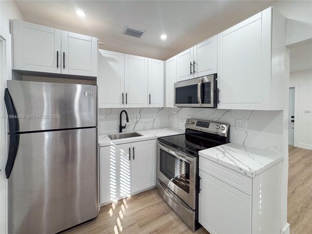 6322 NE 1st Pl, Miami, FL 33138