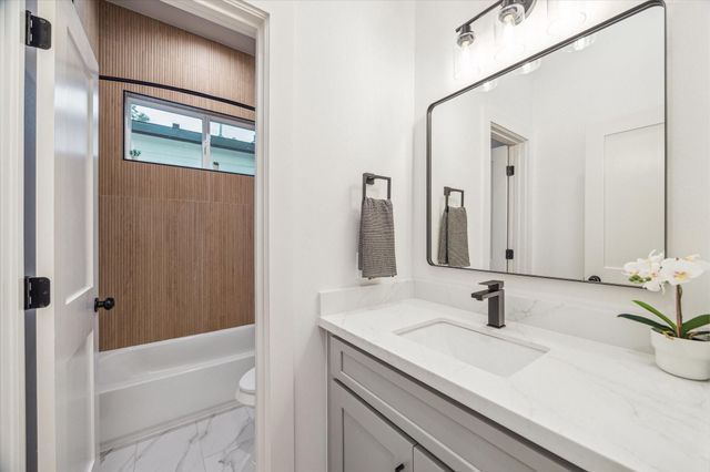 3511 Rogers Street, Houston, TX 77022